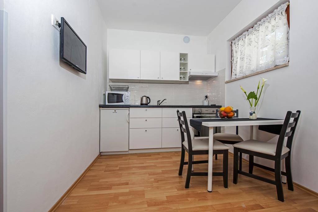 Apartments Severina Ровінь Екстер'єр фото